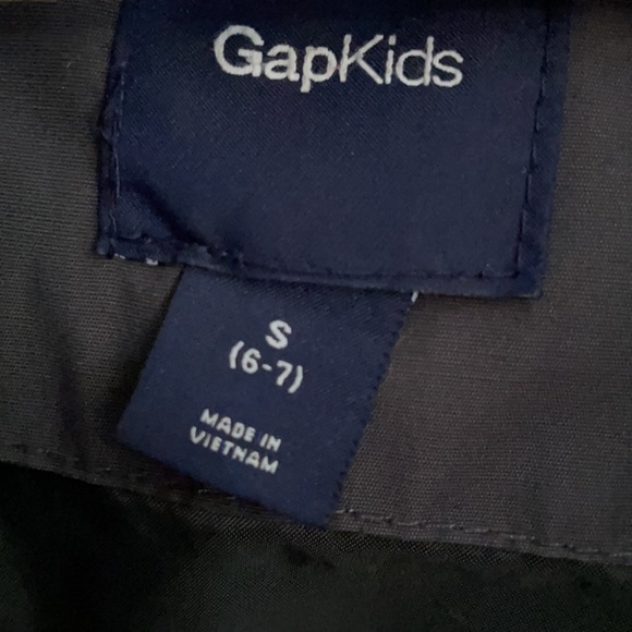 Gap kids size 6/7 down jacket - Picture 5 of 6